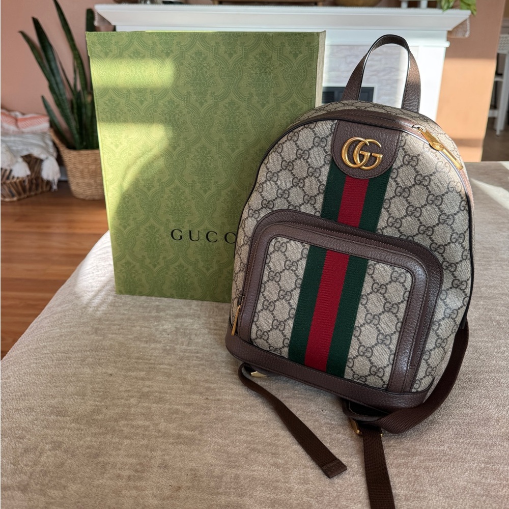 💥 SOLD 💥 Gucci OPHIDIA Backpack